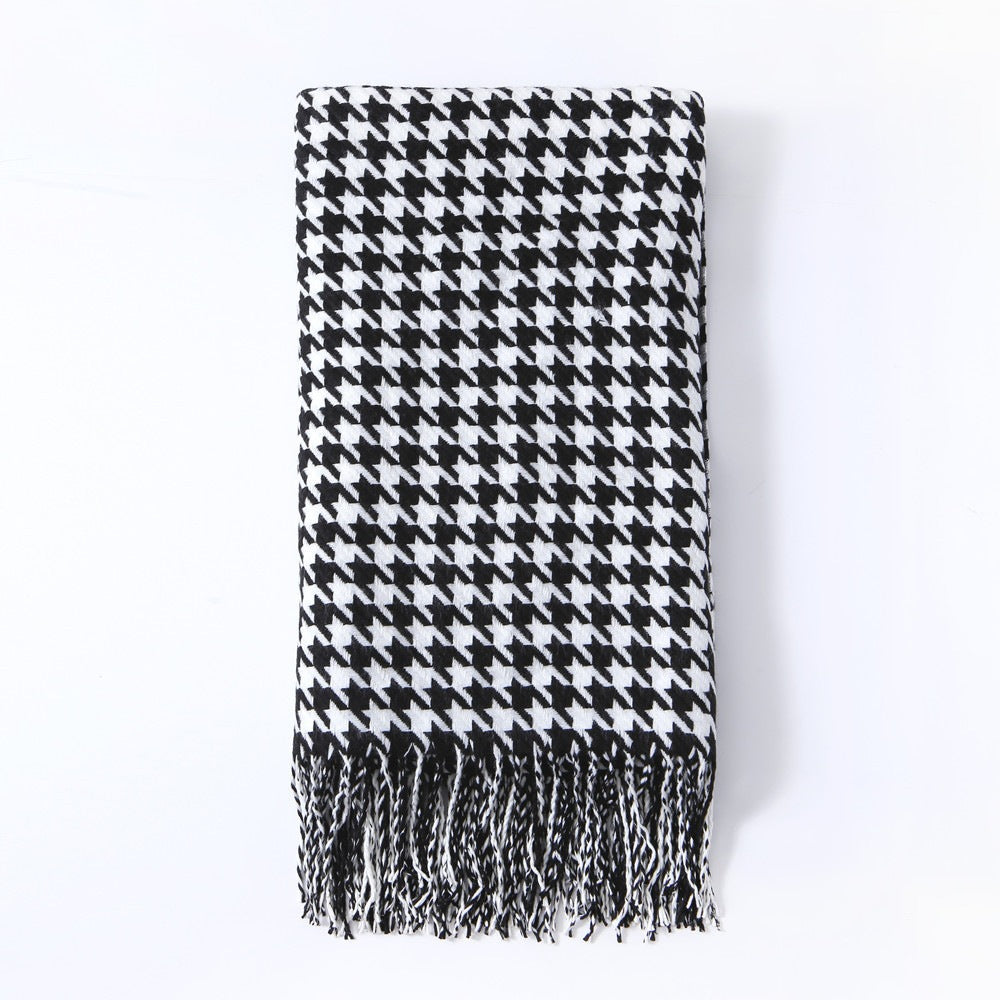 Cozy Decorative Throw Blanket
