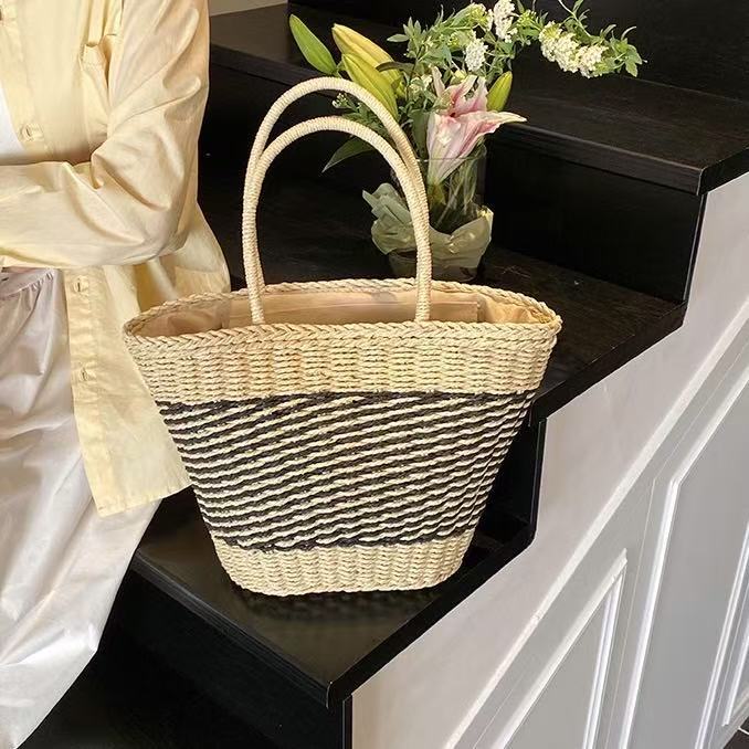 Handbag in the Elegant Wave Pattern Stornfield