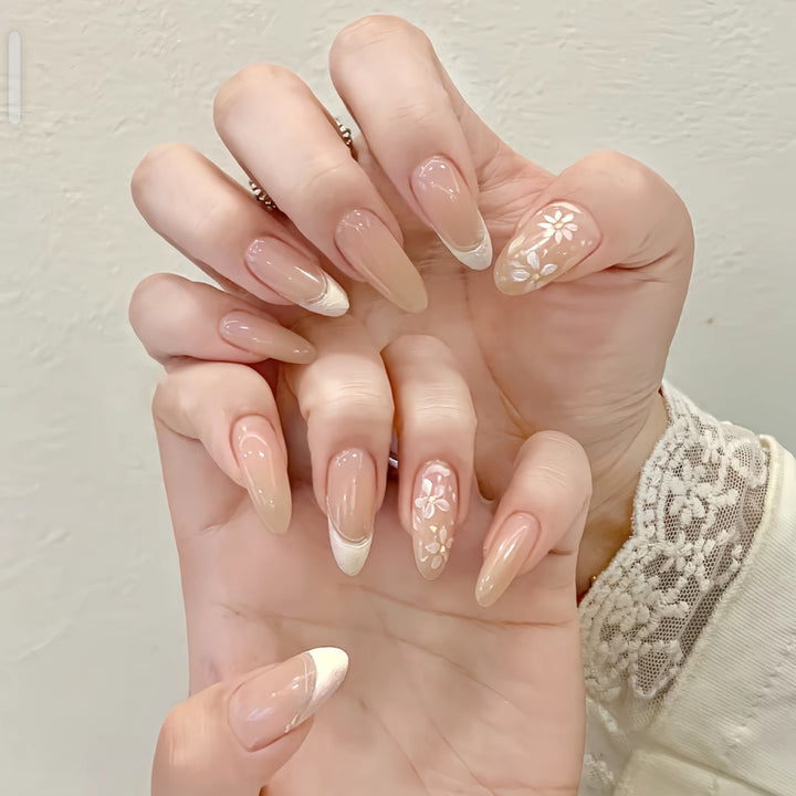 Decorative Press-On Nail Art Set Stornfield