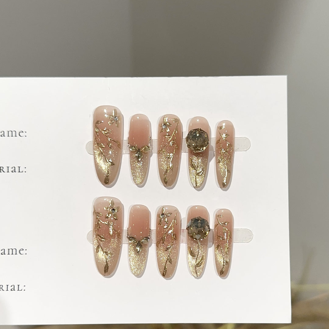 Elegant Press-On Nail Art Set with Floral Accents
