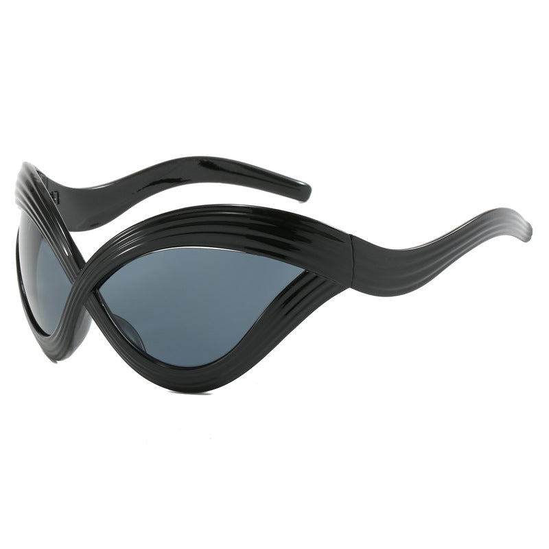 Women trendy designer sunglasses with curved frame Stornfield