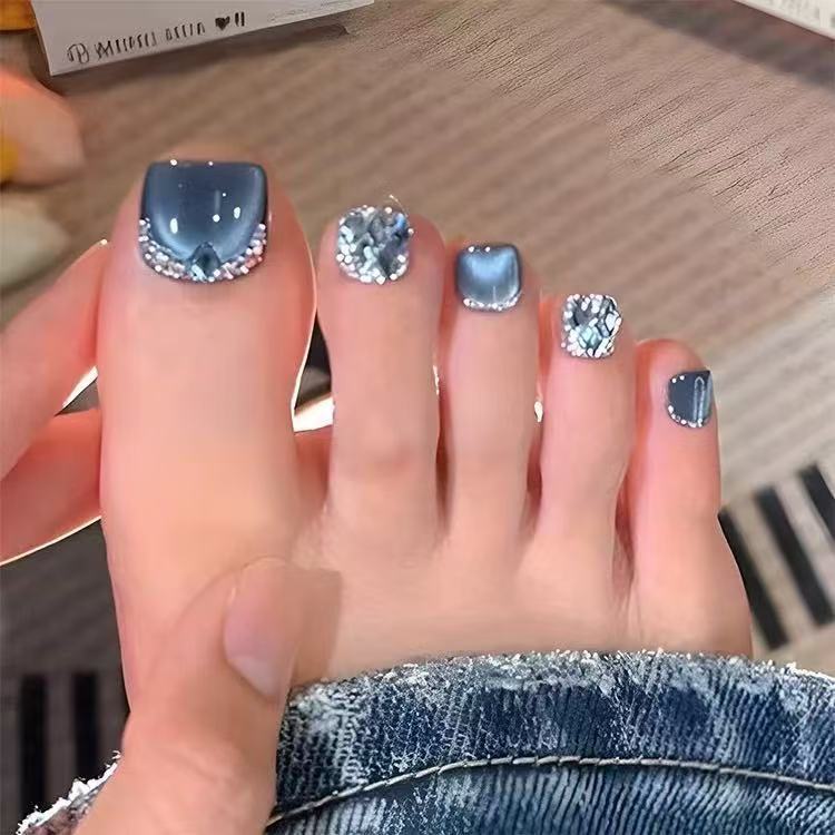 Acrylic Nail Set with Stylish 3D Accents Stornfield
