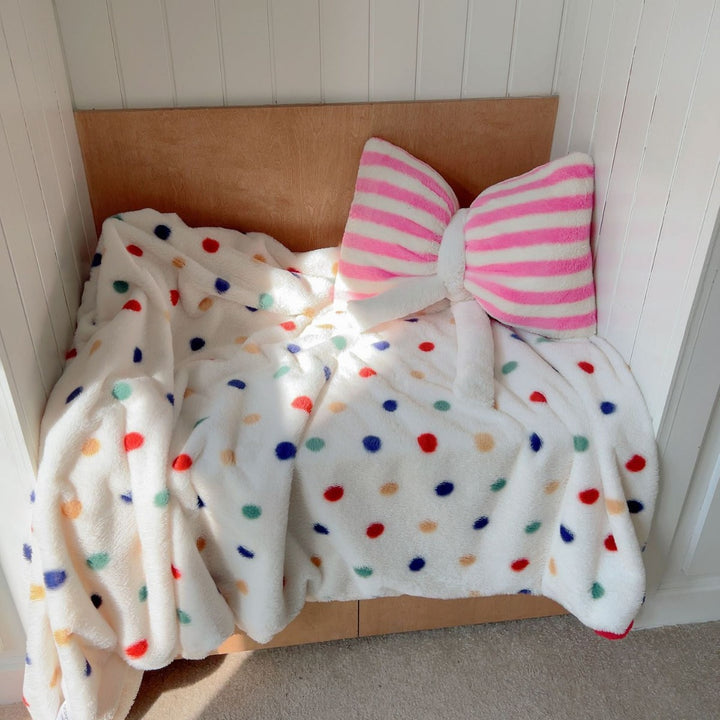 Plush Gingham Check Embroidered Fleece Throw Blanket with Bear Applique