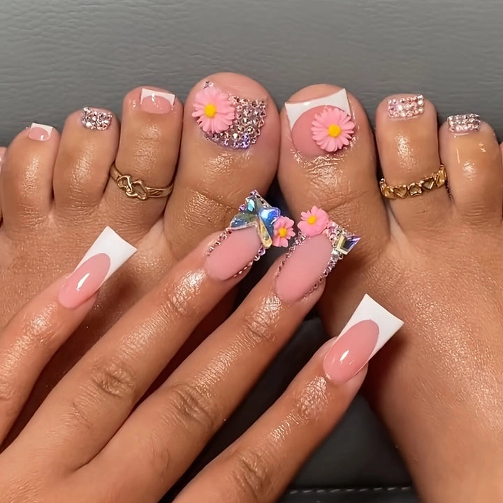 Floral-Inspired Press-On Nail Art Set Stornfield