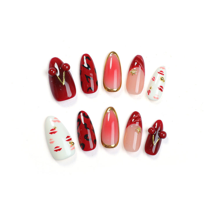 Artfully designed nail creations Stornfield
