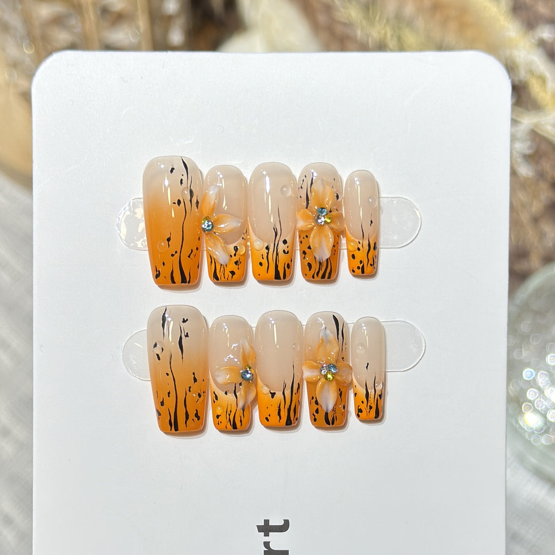 Reusable Press-On Nail Set Stornfield