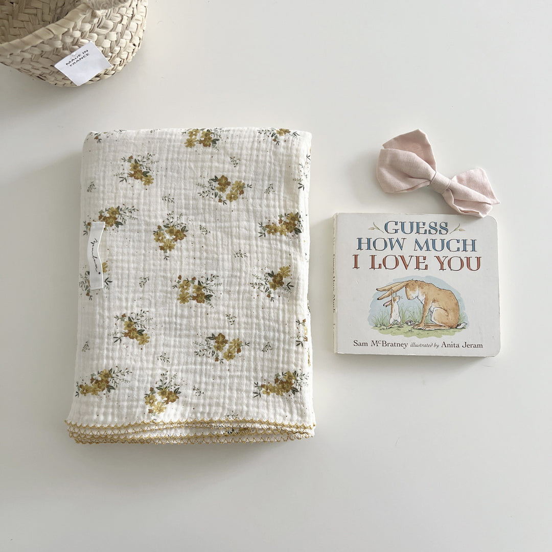 Lightweight Double-Layer Muslin Swaddle Blanket