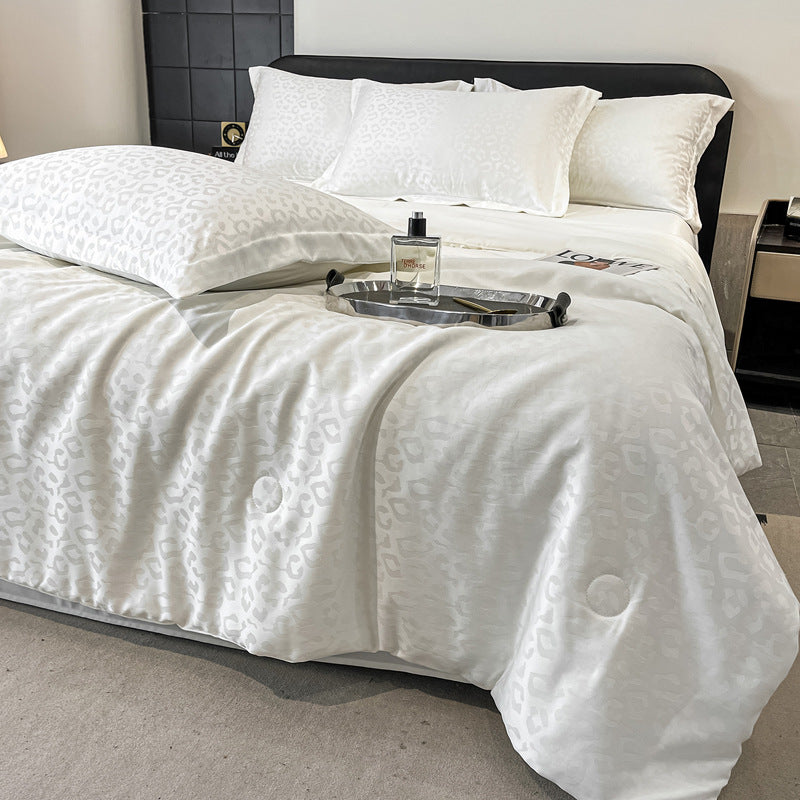Elegant Satin Leopard Print Bedding Set