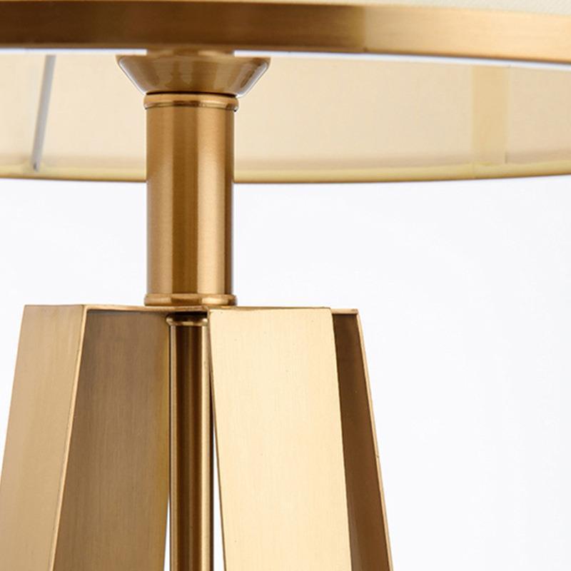 Elegant Brass Table Lamp