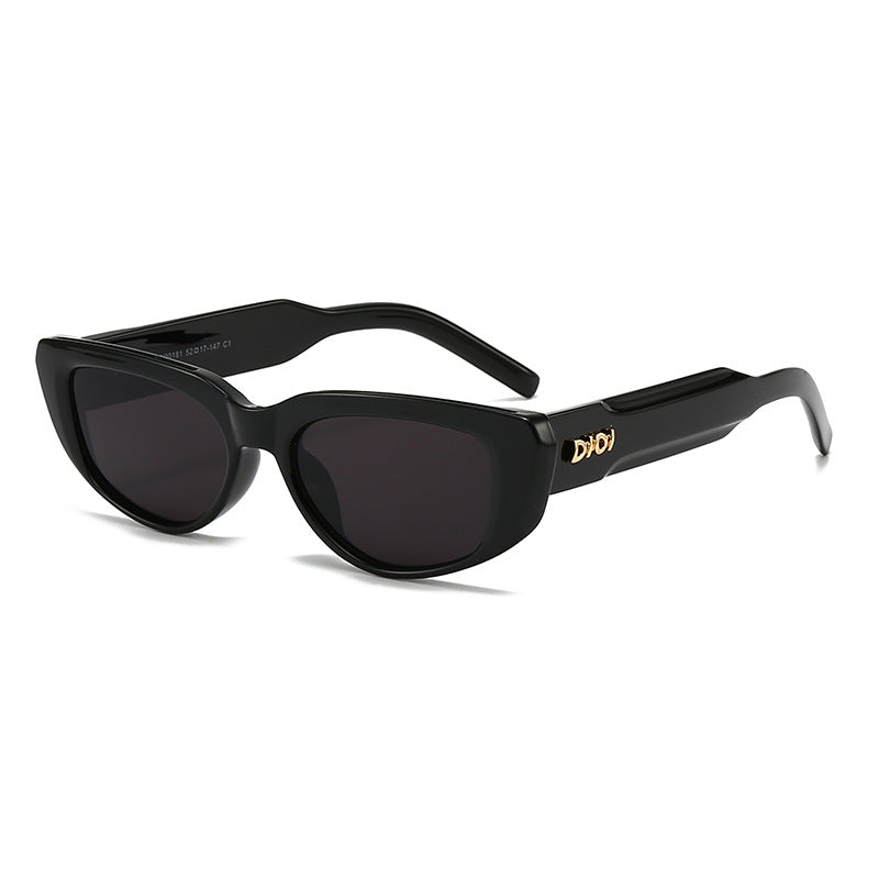 Ladies Captivating Sunglasses in Eye-Catching Design Stornfield