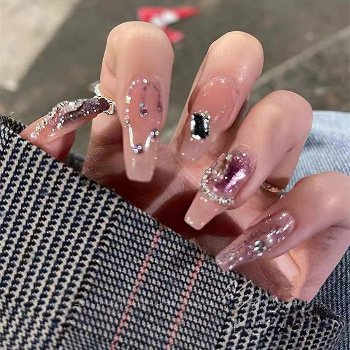 Glamorous artificial nails with sparkling accents Stornfield