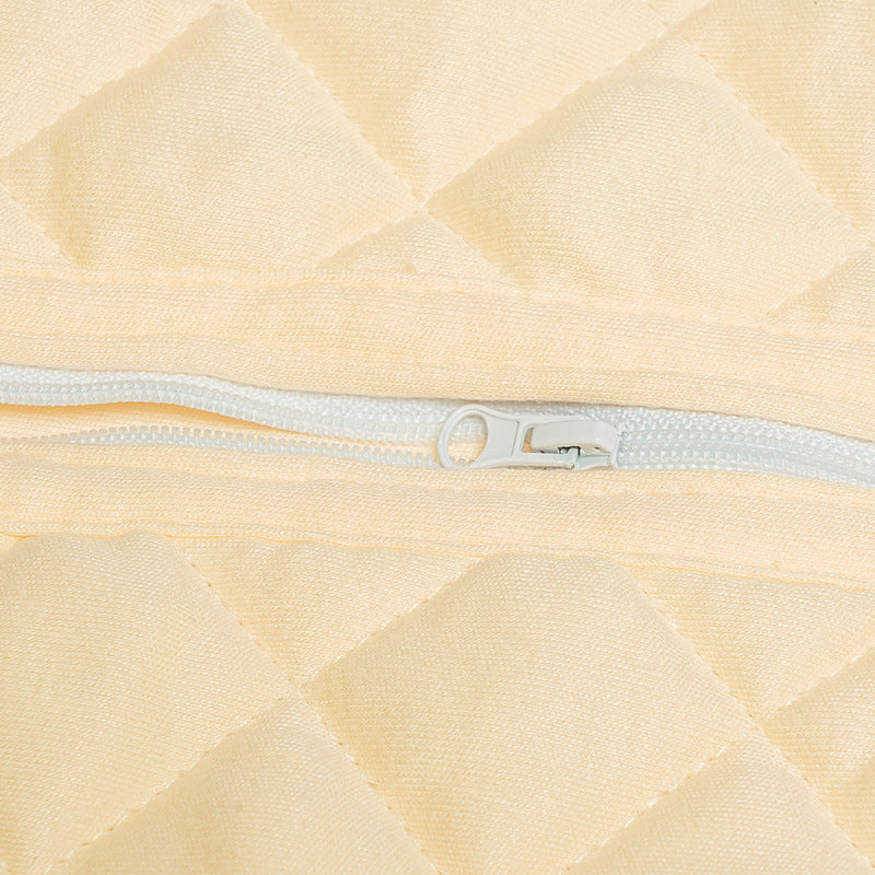 Women’s comfortable and flexible sleeping bag Stornfield
