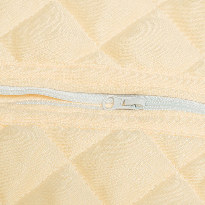 Women’s comfortable and flexible sleeping bag Stornfield