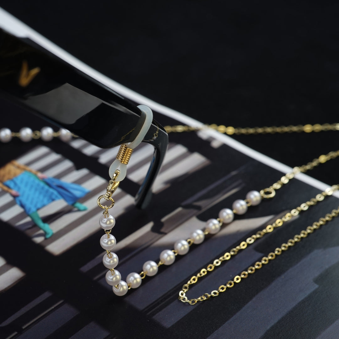 Versatile Beaded Eyewear Chain Stornfield