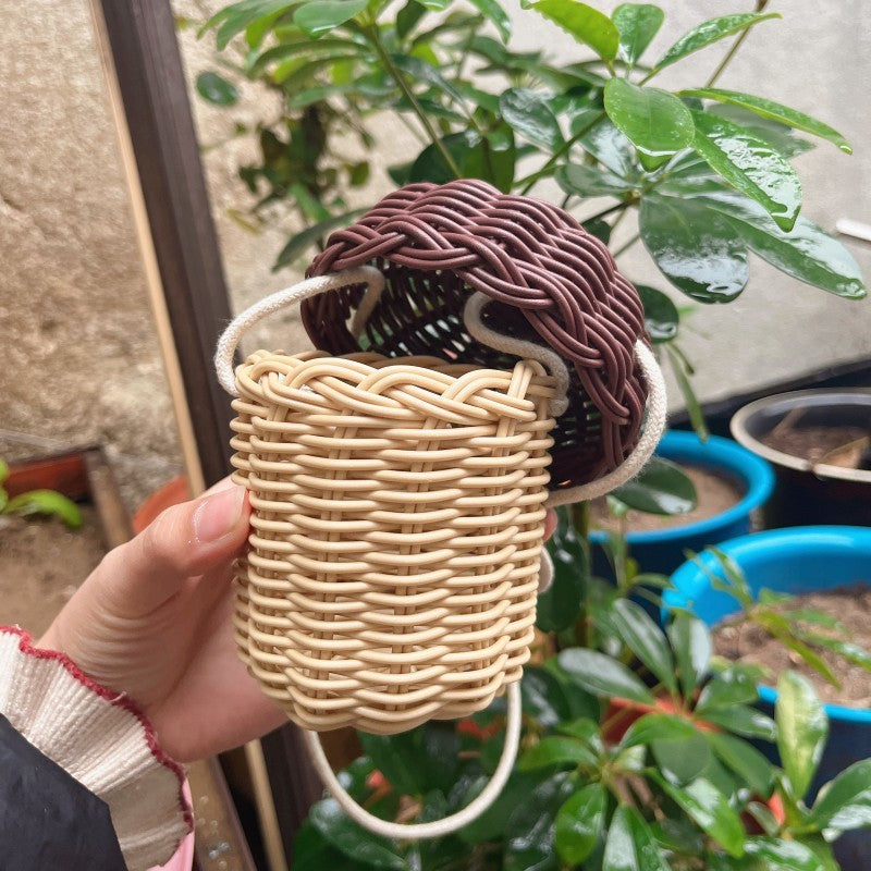 Ladies Playful Storage Basket in Squirrel Design Stornfield