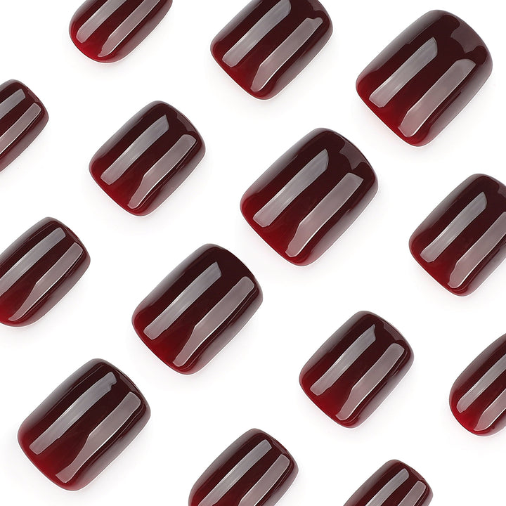 High-quality and elegant nail art Stornfield