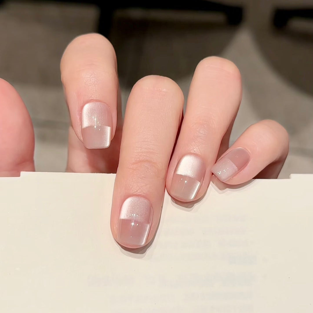 Elegant French Tip Design Press-On Nail Set Stornfield