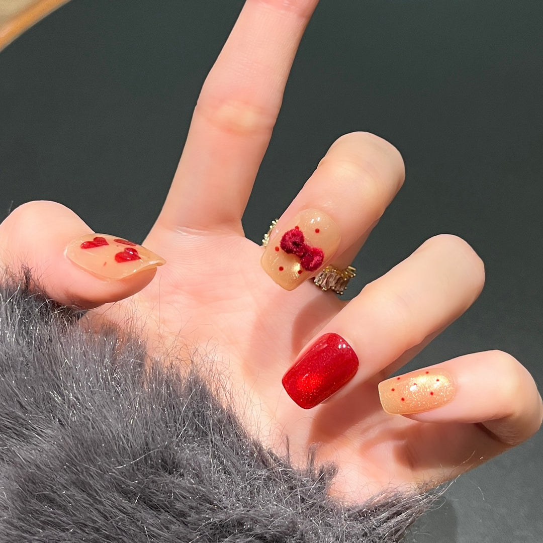 Festively Themed Press-On Nail Art Set Stornfield