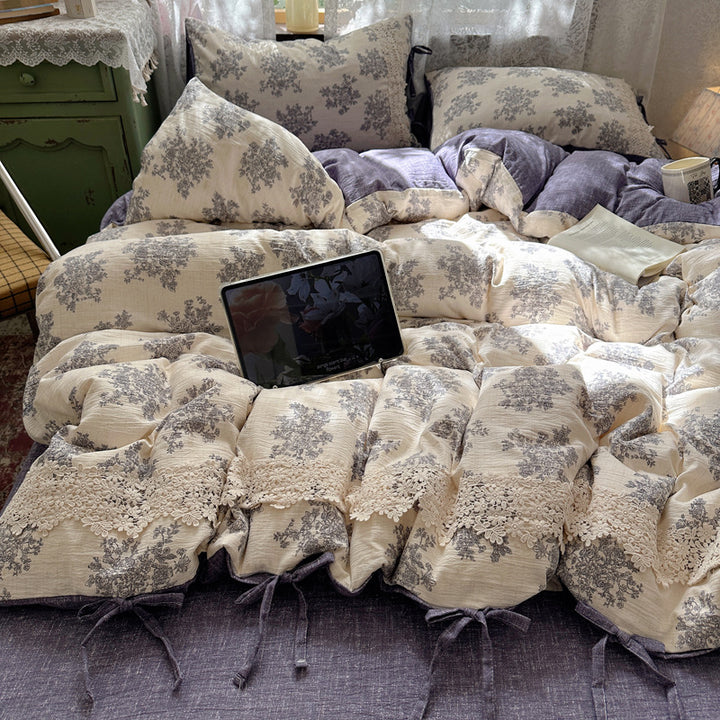 Floral Patterned Quilted Duvet Cover