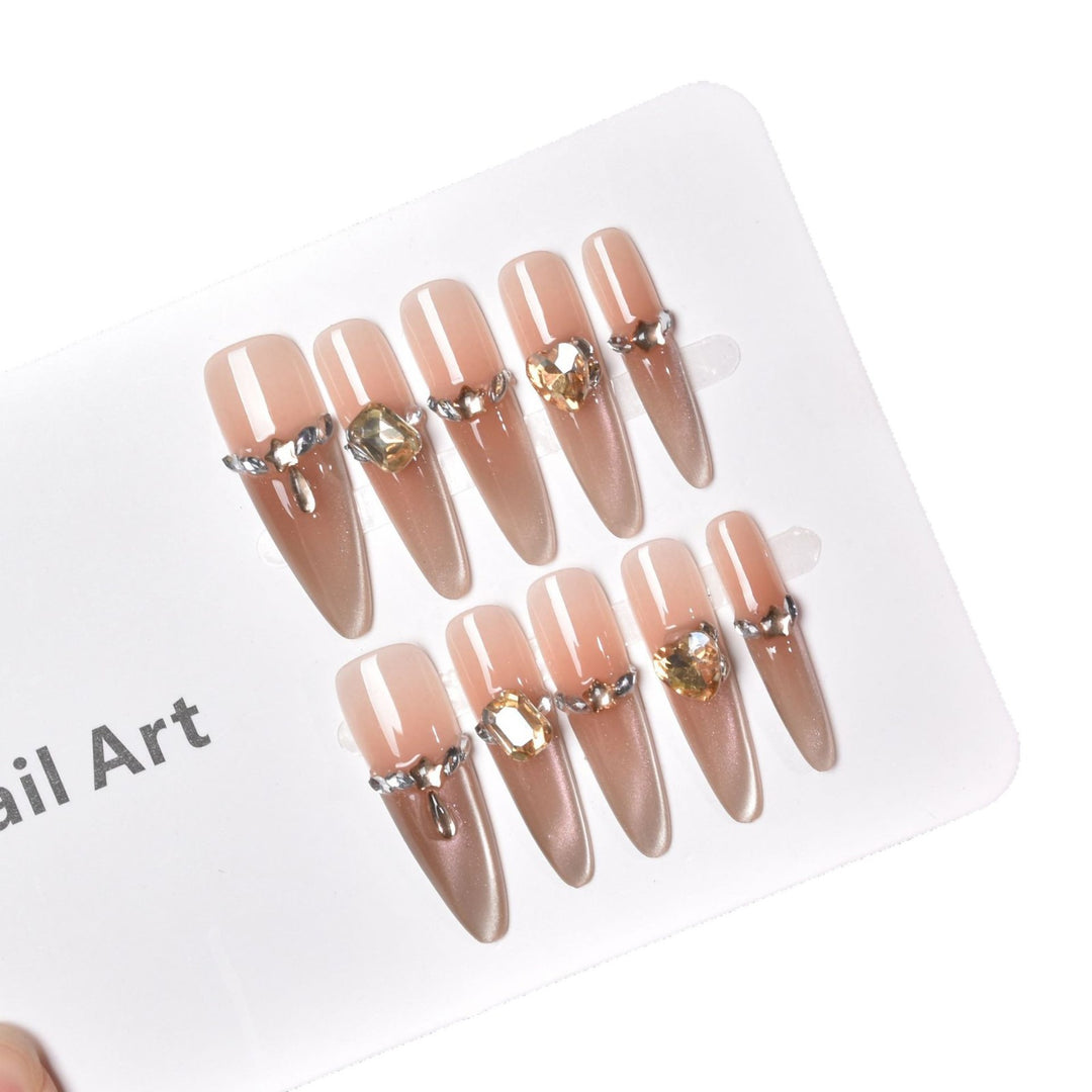 Elegant Almond-Shaped Press-On Nail Extensions Stornfield