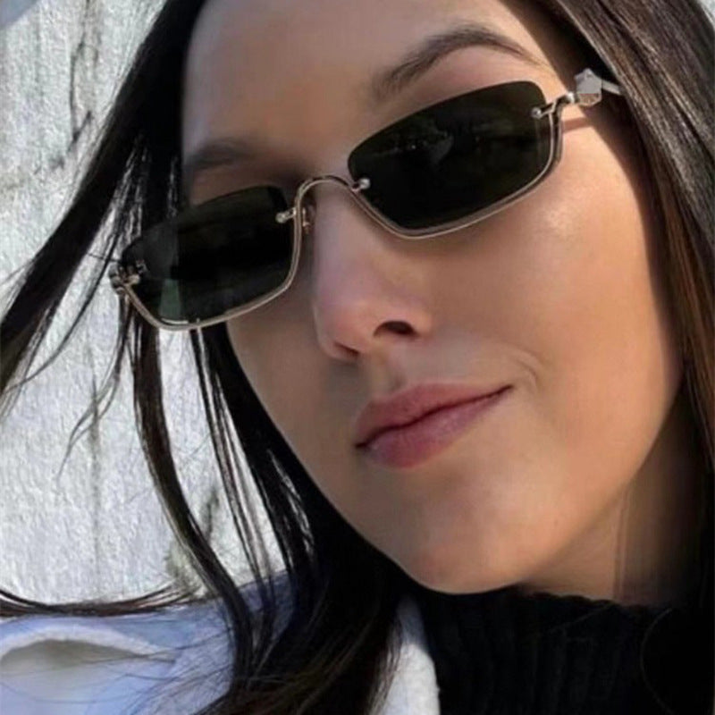Women square sunglasses with elegant metal frame Stornfield