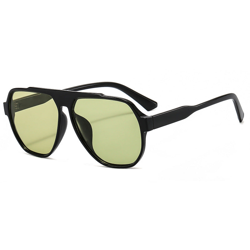 Ladies sporty sunglasses in trendy shield design Stornfield