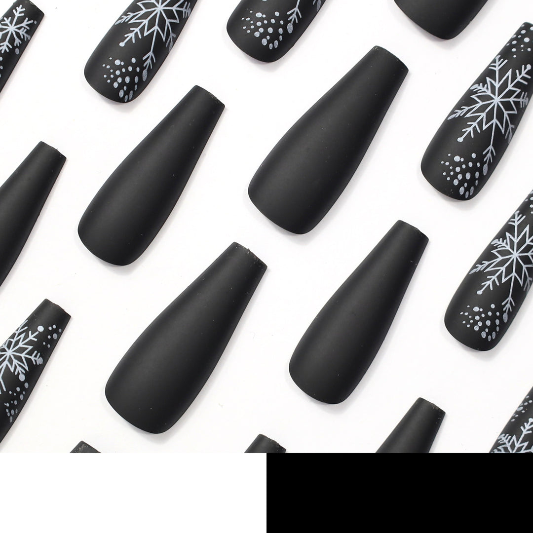 Artistic Winter-Themed Nail Art Design Stornfield