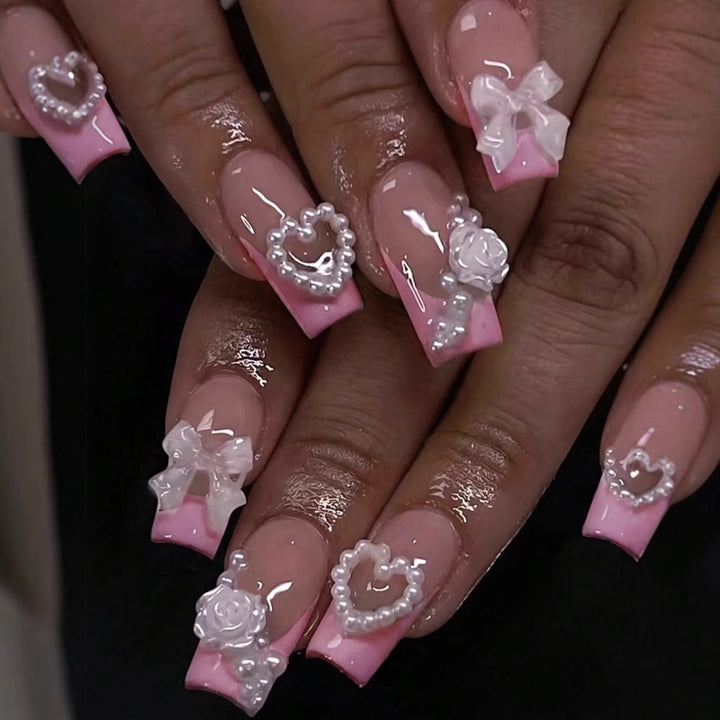 Artificial nail set with romantic heart and flower decorations Stornfield