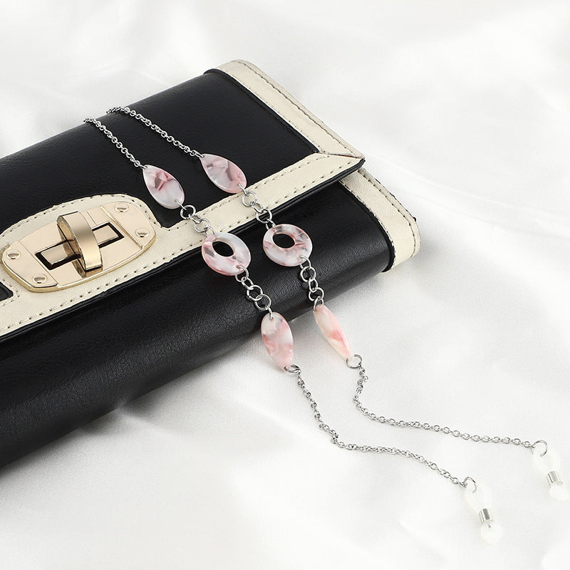 Stylish Eyewear Chain Stornfield