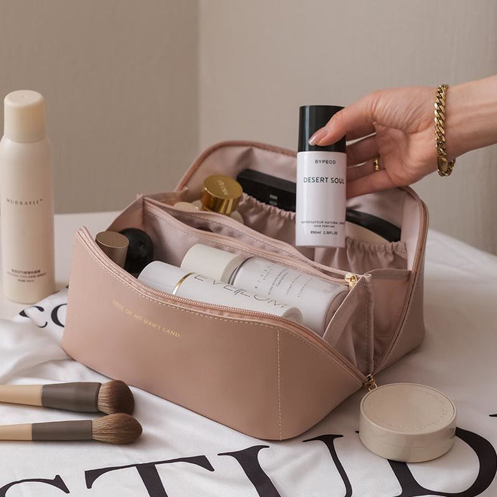 Cosmetic bag Stornfield