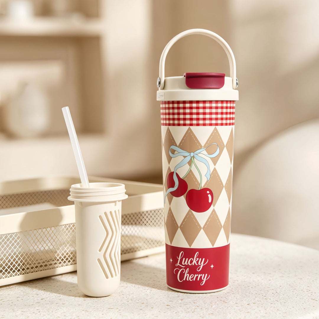 Insulated drinking bottle with integrated straw Stornfield