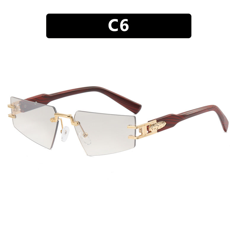 Women's fashionable sunglasses with elegant square frame construction and luxurious details Stornfield