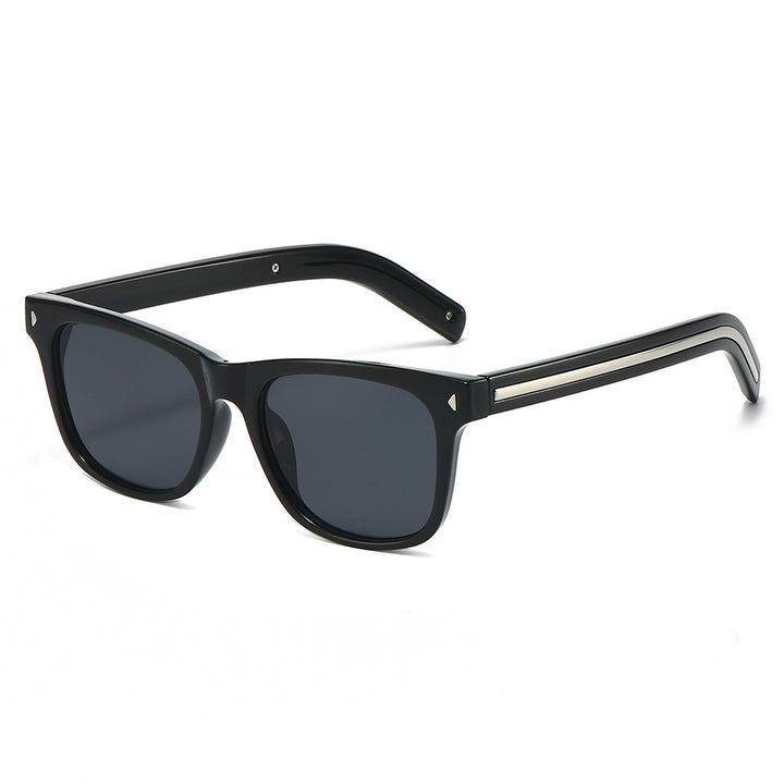 Retro-Inspired Flat Frame Sunglasses Stornfield