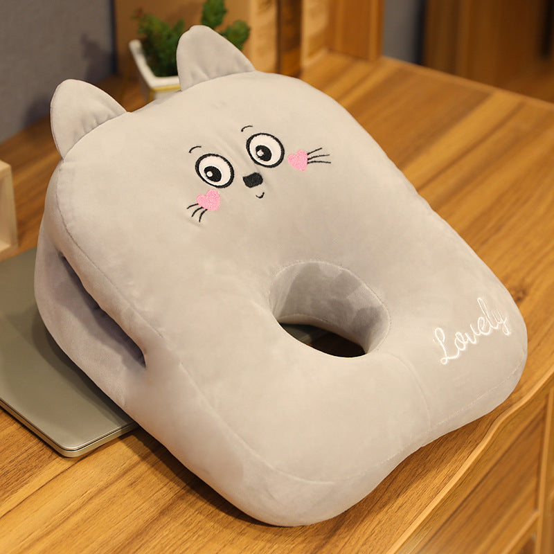 Comfortable seat cushion with ventilation Stornfield
