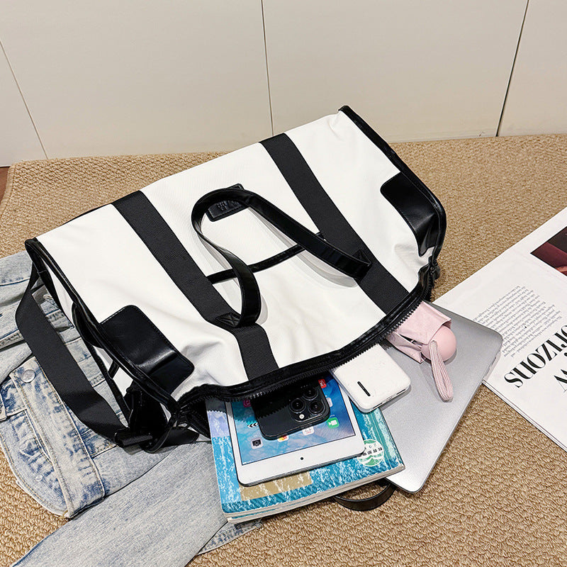 Premium Waterproof Travel Duffel Bag Stornfield