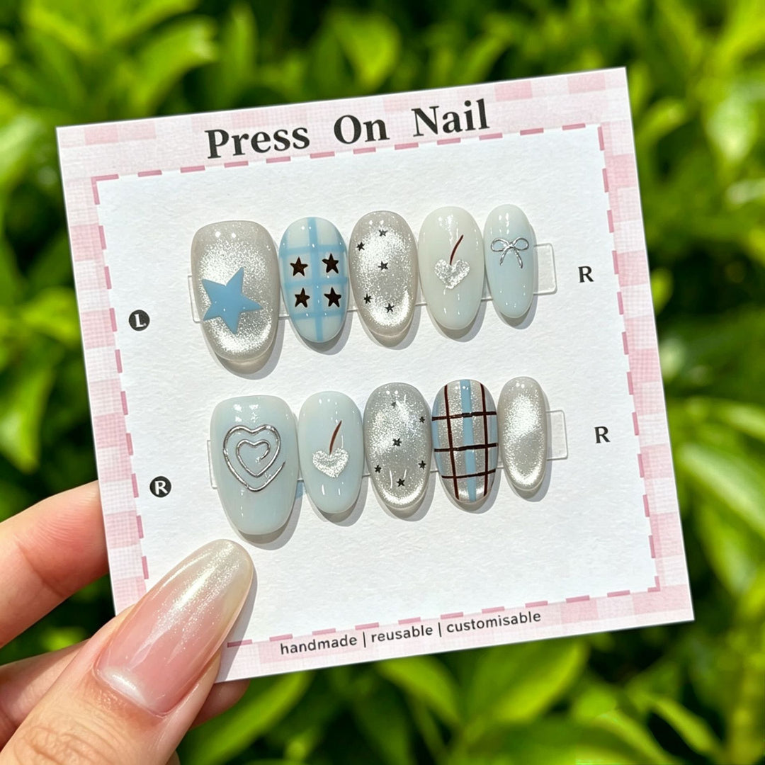 Decorative Press-On Nail Set with Gem Accents  1791774365
