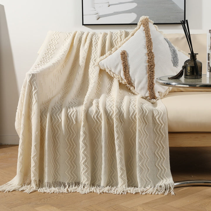 Cozy Decorative Throw Blanket