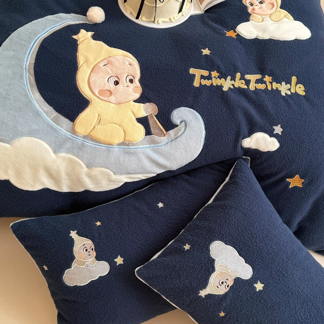 Plush Embroidered Fleece Duvet Cover Set with Moon Baby Appliqué