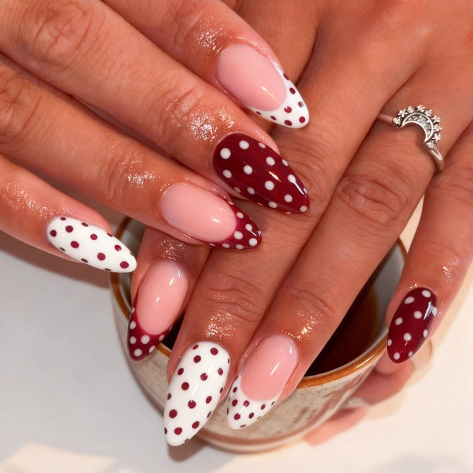 Chic Decorative Press-On Nail Enhancements Stornfield