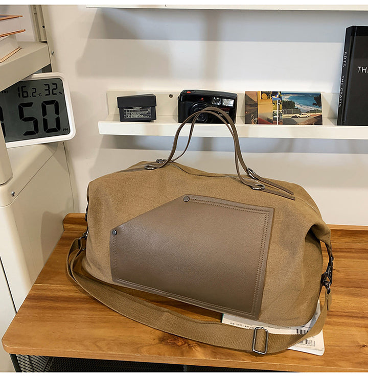 Sporty travel bag made of durable material with practical compartments Stornfield