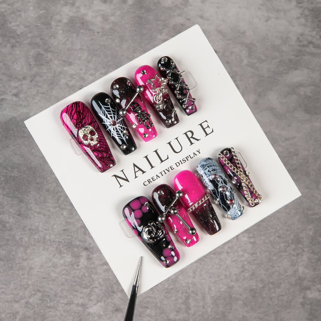 Artistic Gothic Press-On Nail Set