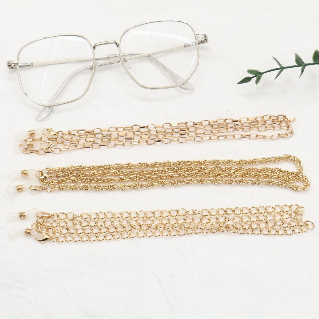 Modern Chain Eyewear Holder Stornfield