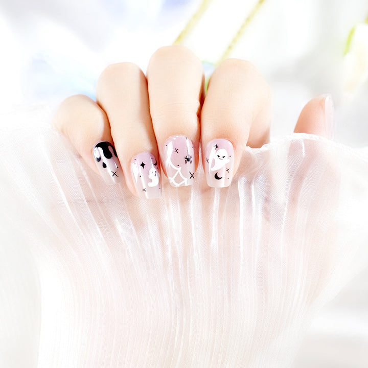 Artistic Seasonal Nail Design Set Stornfield