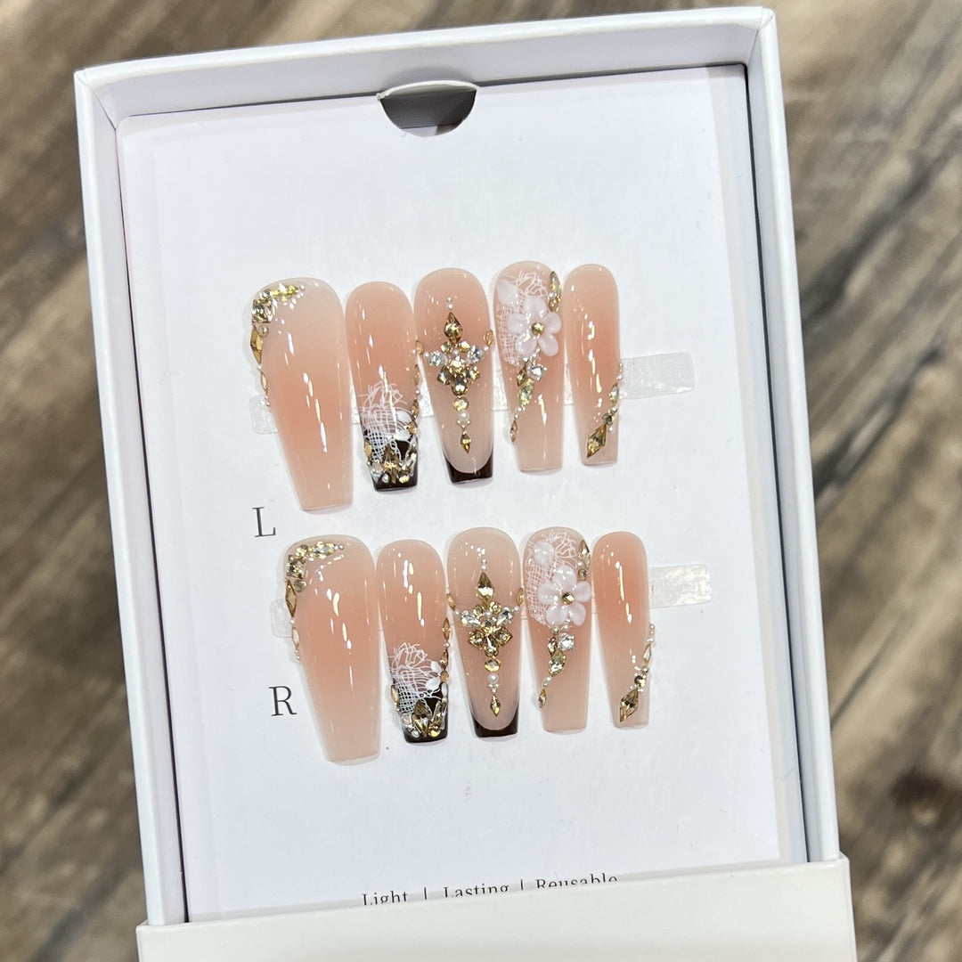 Artistic Reusable Press-On Nail Set with Floral and Gold Accents Stornfield