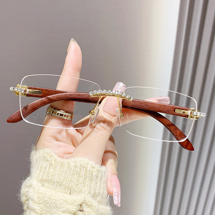Women's elegant sunglasses with unique frame Stornfield