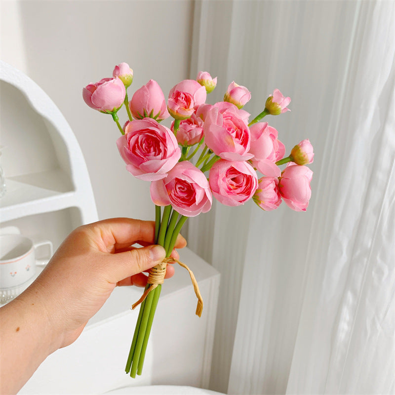 Lifelike Pink Rose Bouquet