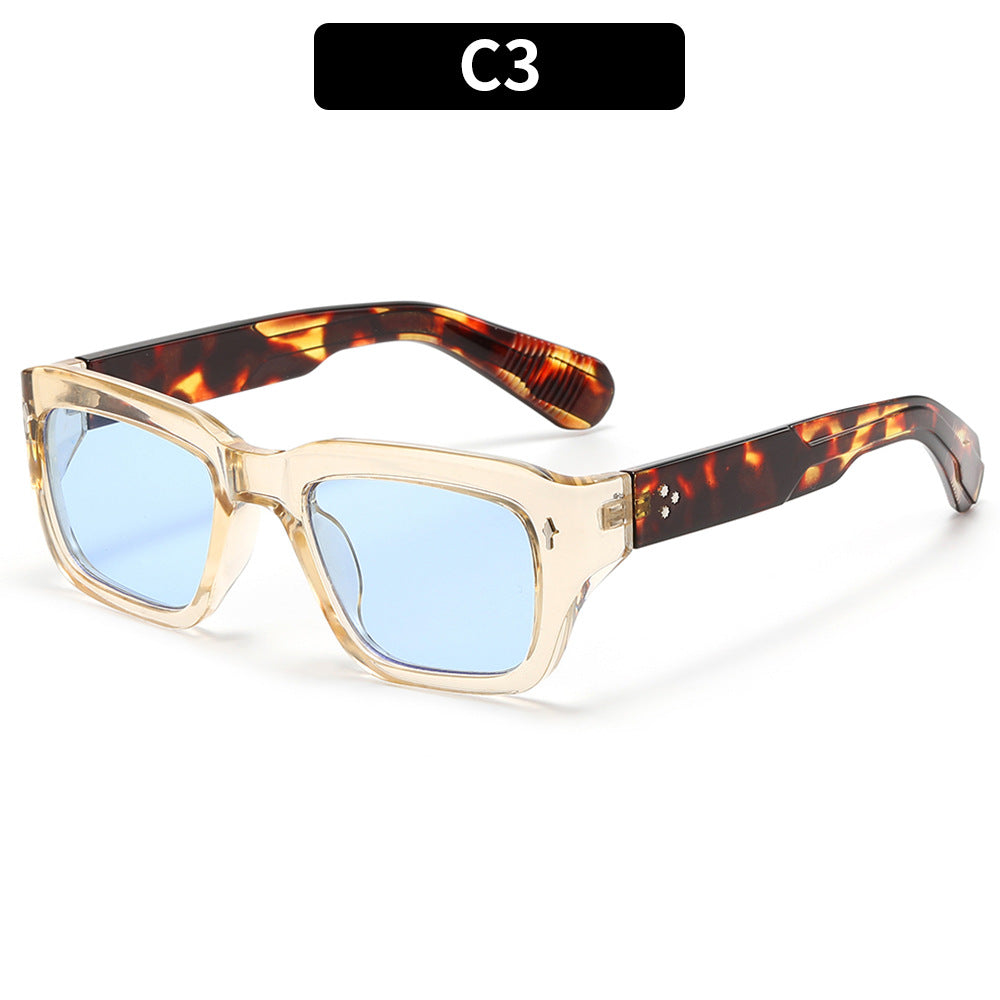 Vintage-Inspired Geometric Frame Sunglasses