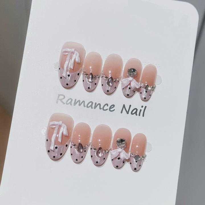 Elegant Decorative Press-On Nail Art Stornfield