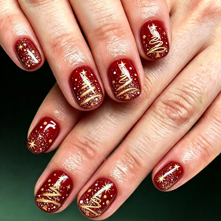 Festive Holiday-Themed Press-On Nail Art Stornfield