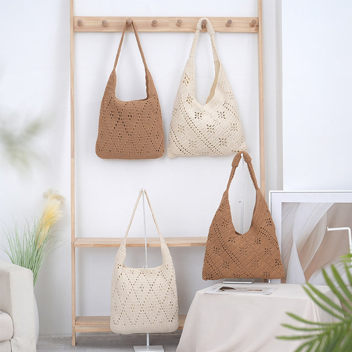 Handcrafted straw shoulder bag Stornfield